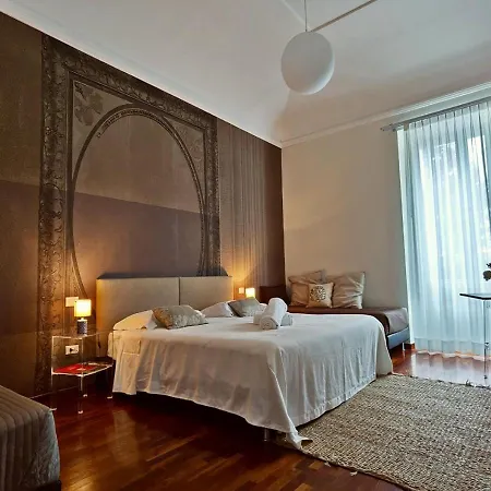 Artistic Charming House Caserta