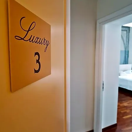 Artistic Charming House Caserta