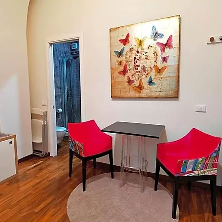Hotel Artistic Charming House 3*