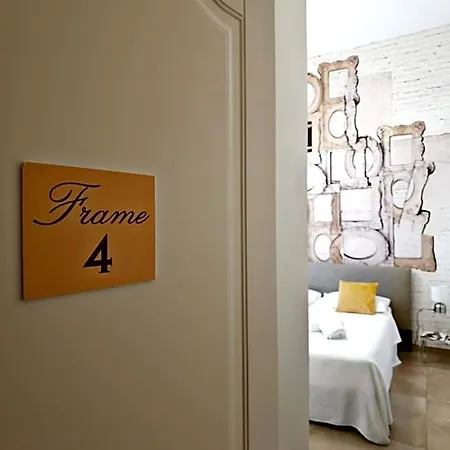 Artistic Charming House Hotel 3*