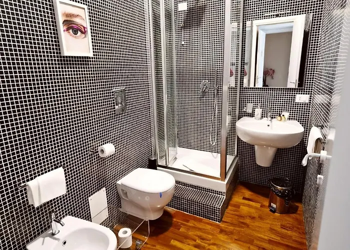 Hotel Artistic Charming House 3*