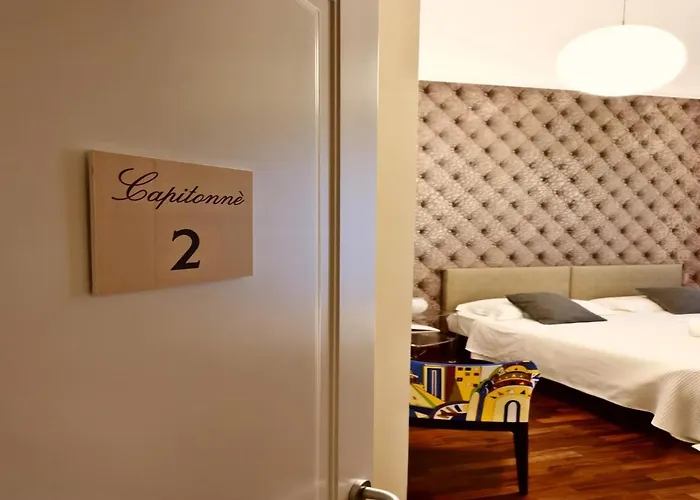 Artistic Charming House Hotel 3*
